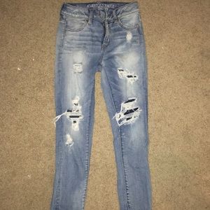 High rise begging American Eagle jeans size 0